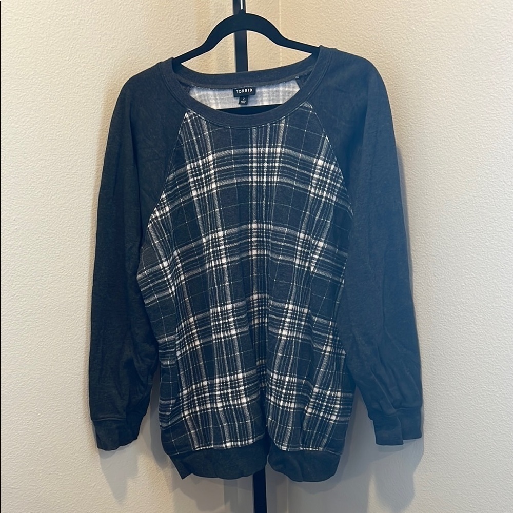 Torrid Black and White Crew Neck Plaid Sweater